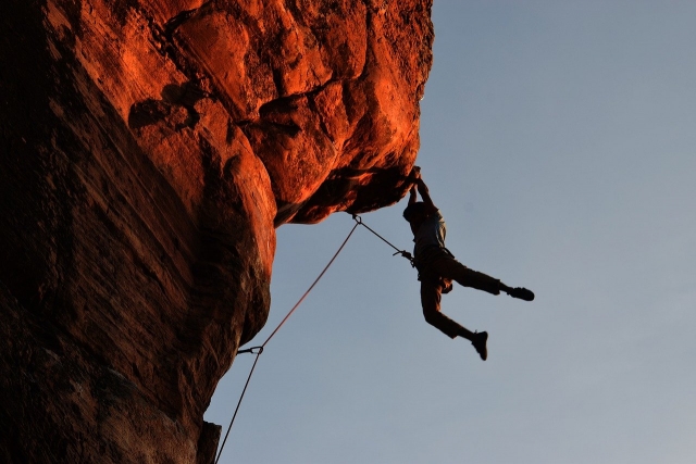  Sport con corde e imbracatura 