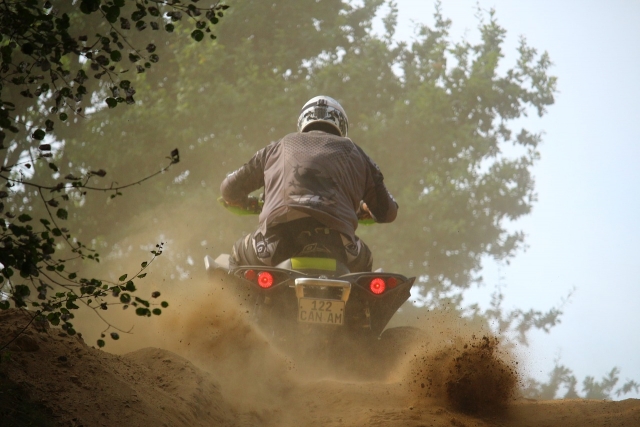 Fahren mit voller Geschwindigkeit 