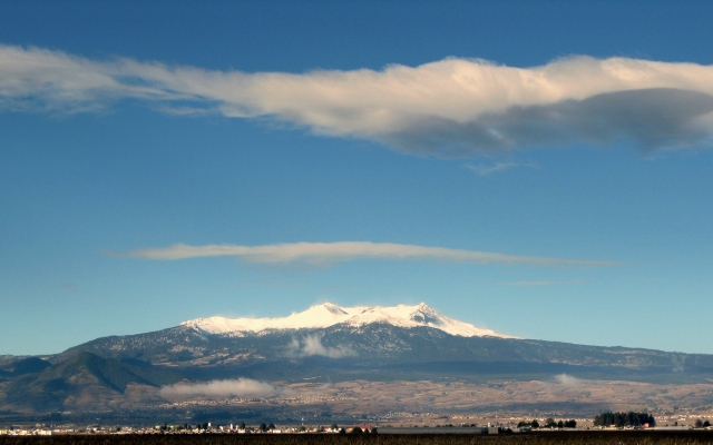  Vista verso i vulcani