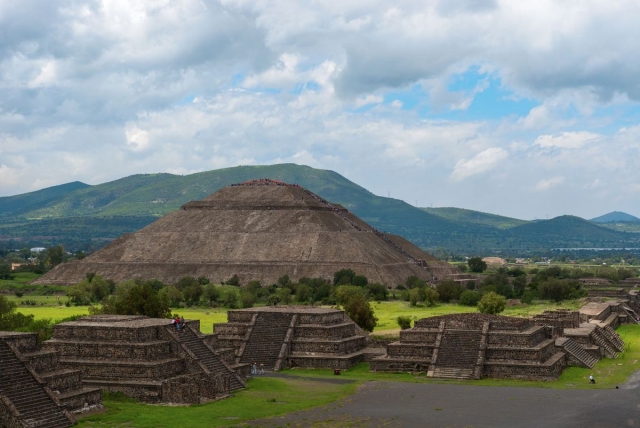 Teotihuacán im Morgengrauen 