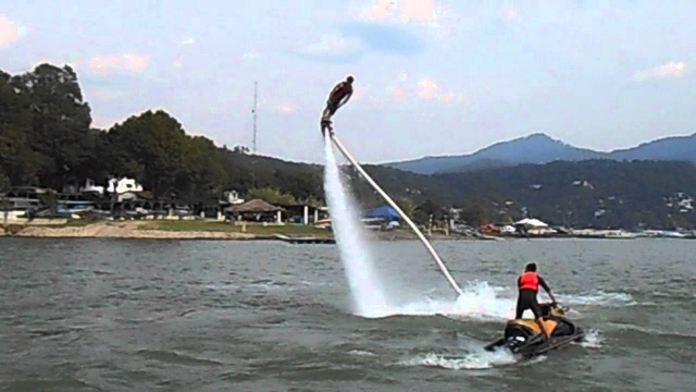  在 Valle de Bravo 体验飞行体验 