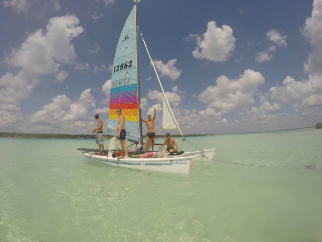  Enjoy Bacalar on a boat trip 