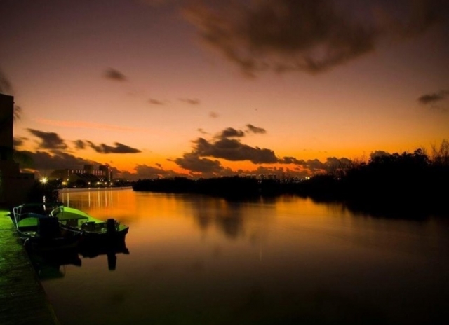  Crépuscule sur la lagune 