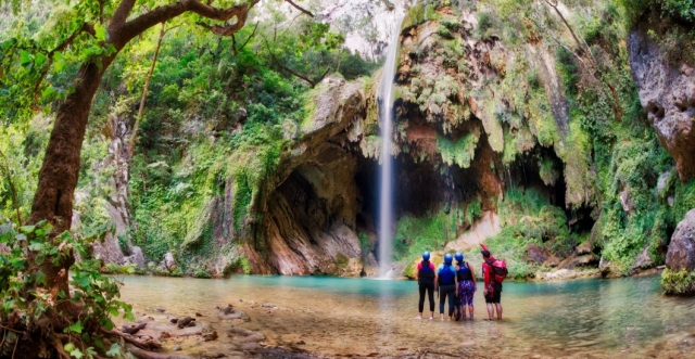  Walking to the waterfall 