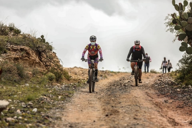  Arrivez à la ville de real de catorce sur un itinéraire VTT 