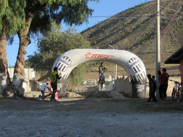  Cyclisme d'arrivée de course