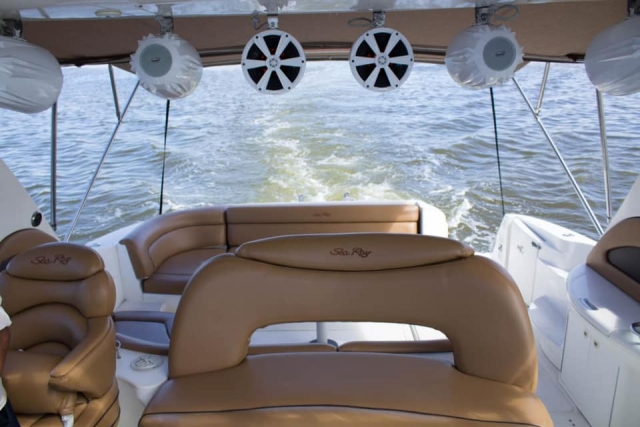 Interni yacht 
