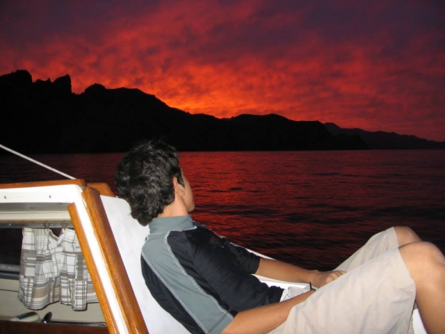  Den Sonnenuntergang bewundern 
