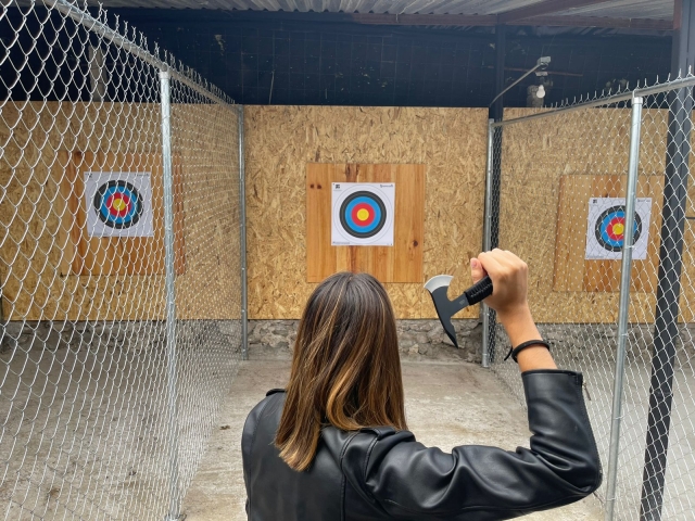  Aiming at the target