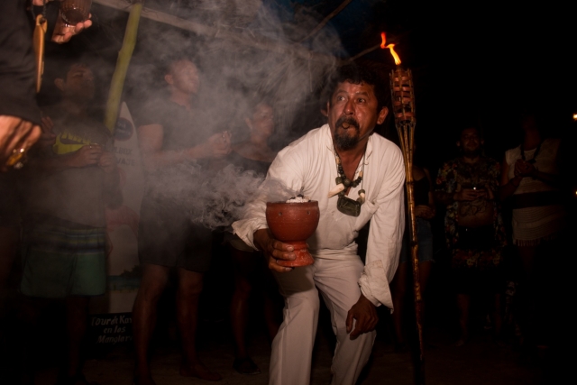  Chaman maya 