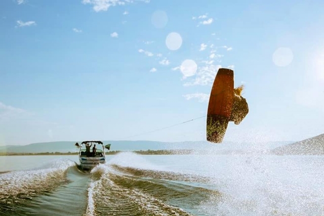 Wakeboard stunts