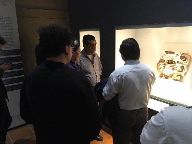  Visiting the museum 