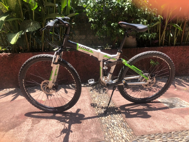  Bicycle tour