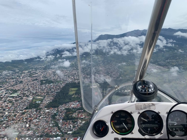  Crossing Clouds 