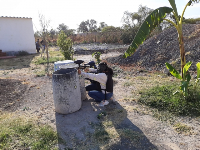  Lancer des balles de paintball 
