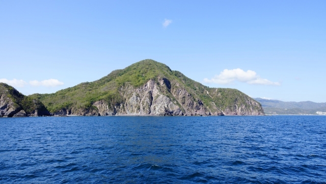  Observing the peninsula 