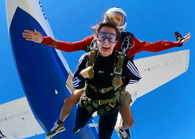  Saltare dall'aereo 