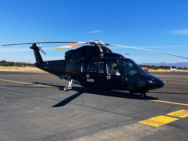 Viagem por helicóptero particular 