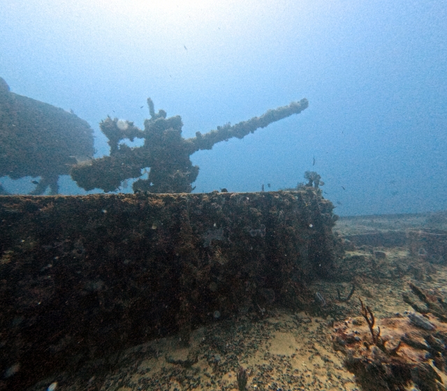  Sunk -Boat mergulhando 