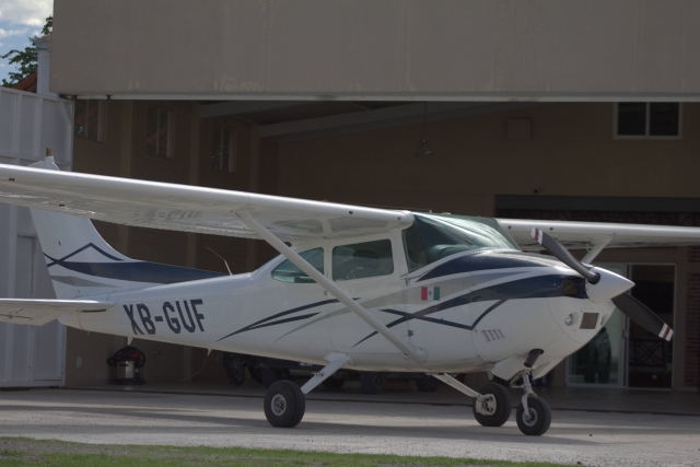  Avion pour tour 