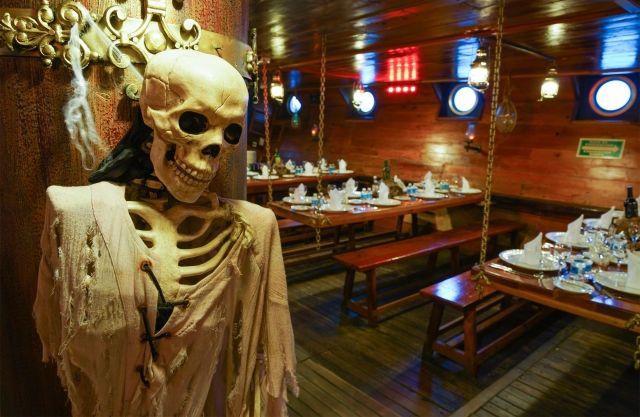 Interior of the ship 