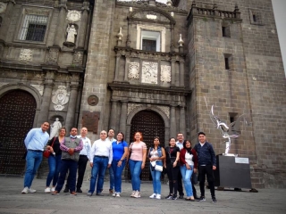 历史中心和普韦布拉·维雷纳尔（Puebla Virreinal）的旅行，4H