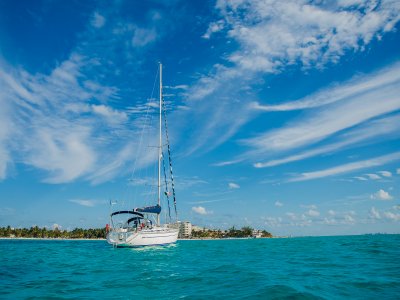 Sailboat Isla Mujeres-Cozumel 3 days and 2 nights