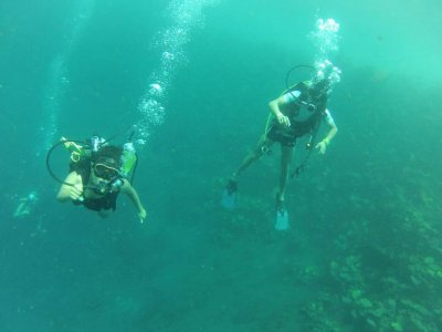 Scuba Diving in Media Luna with lodging included