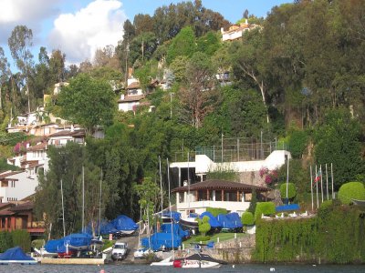 Passeio de veleiro e cavalgada em Valle de Bravo