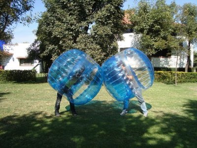 Charlijumpilandia Zorbing