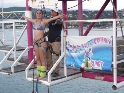 Bungy Teques