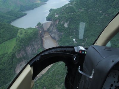 Voo de helicóptero sobre Tequesquitengo 15 minutos