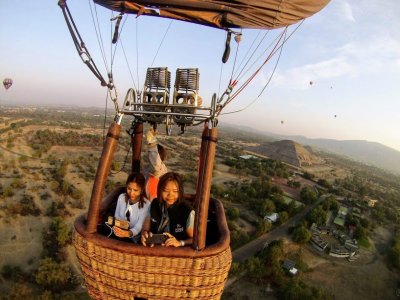 Balloon flight over vineyards in Tequisquiapan