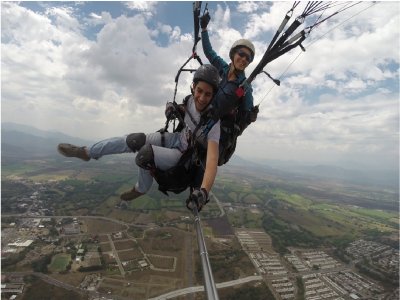 Patragliding flight in Boca de Pascuales Colima