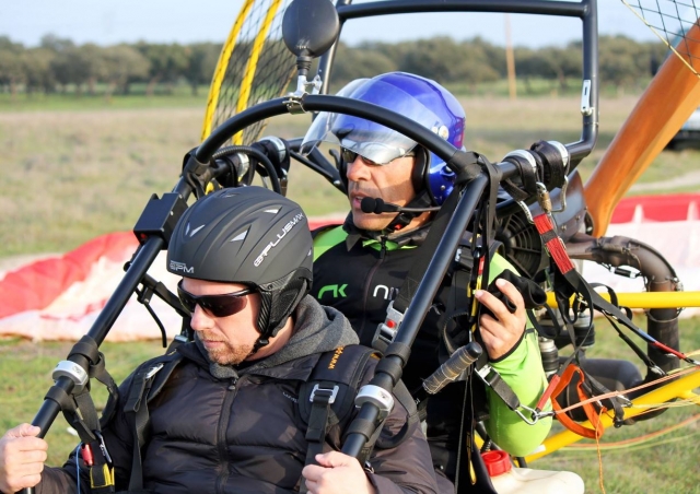 Despegue paramotor en Portugal