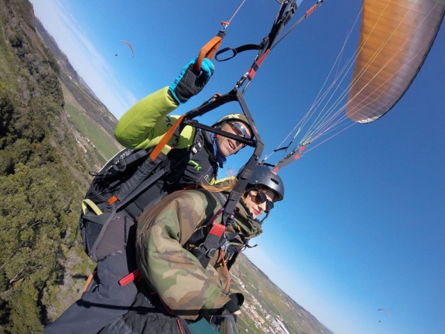 Maniobras parapenle tandem Portugal