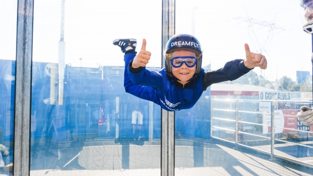 Indoor skydiving para niños 
