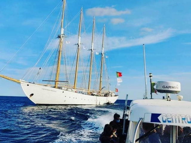 Paseo en barco para niños