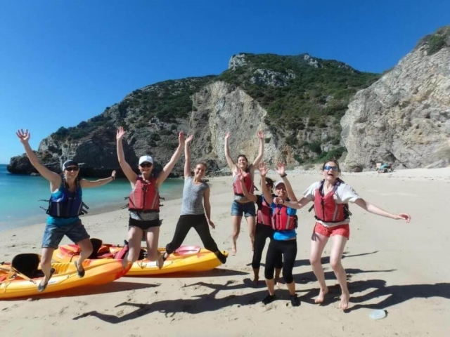 Foto de grupo al terminar la ruta en kayak