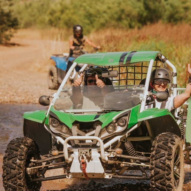 felices en el buggy