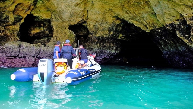 llegando a la gruta