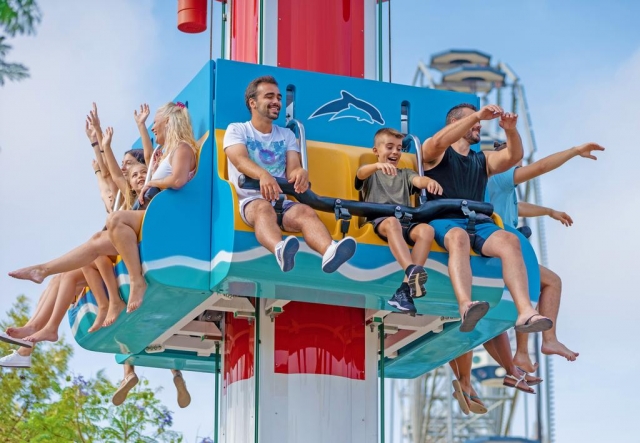 Disfrutando de la atracción