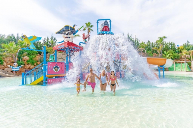 Atracción acuática