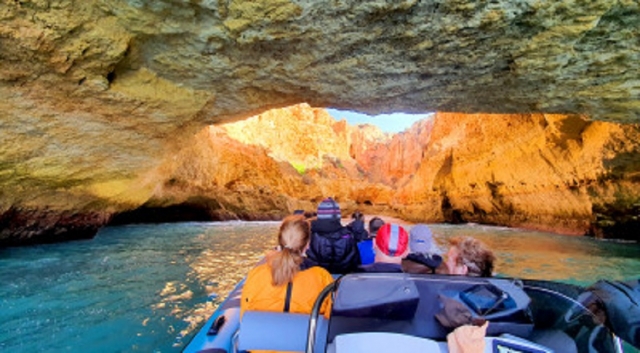 Conociendo las cueva