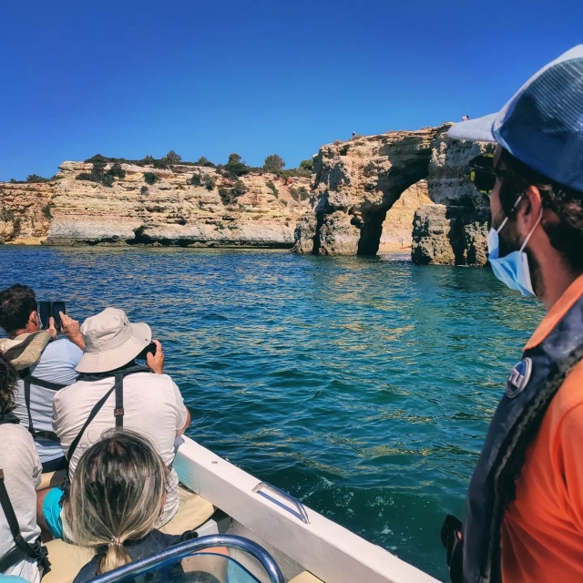 Cueva del Algarve en barco