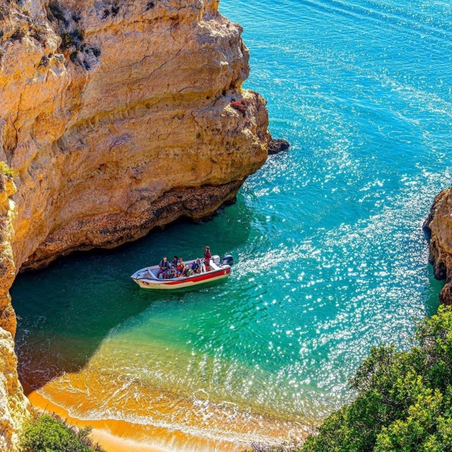 Paseo en barco por el Algarve Portugal