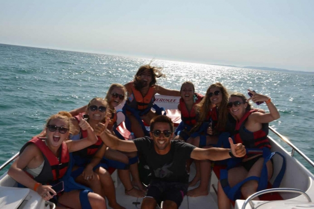 A punto de hacer parasailing