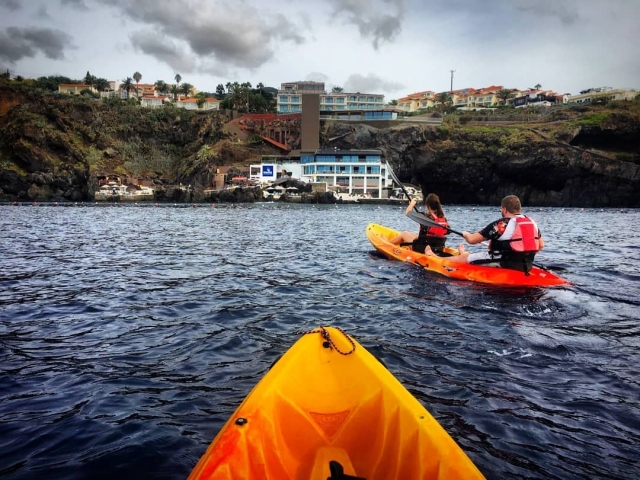 Kayak en la isla