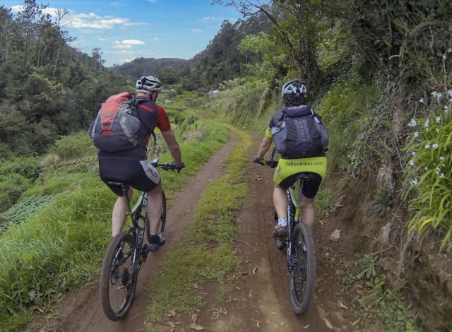 Pedaleando en pareja