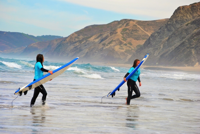 Surfing day